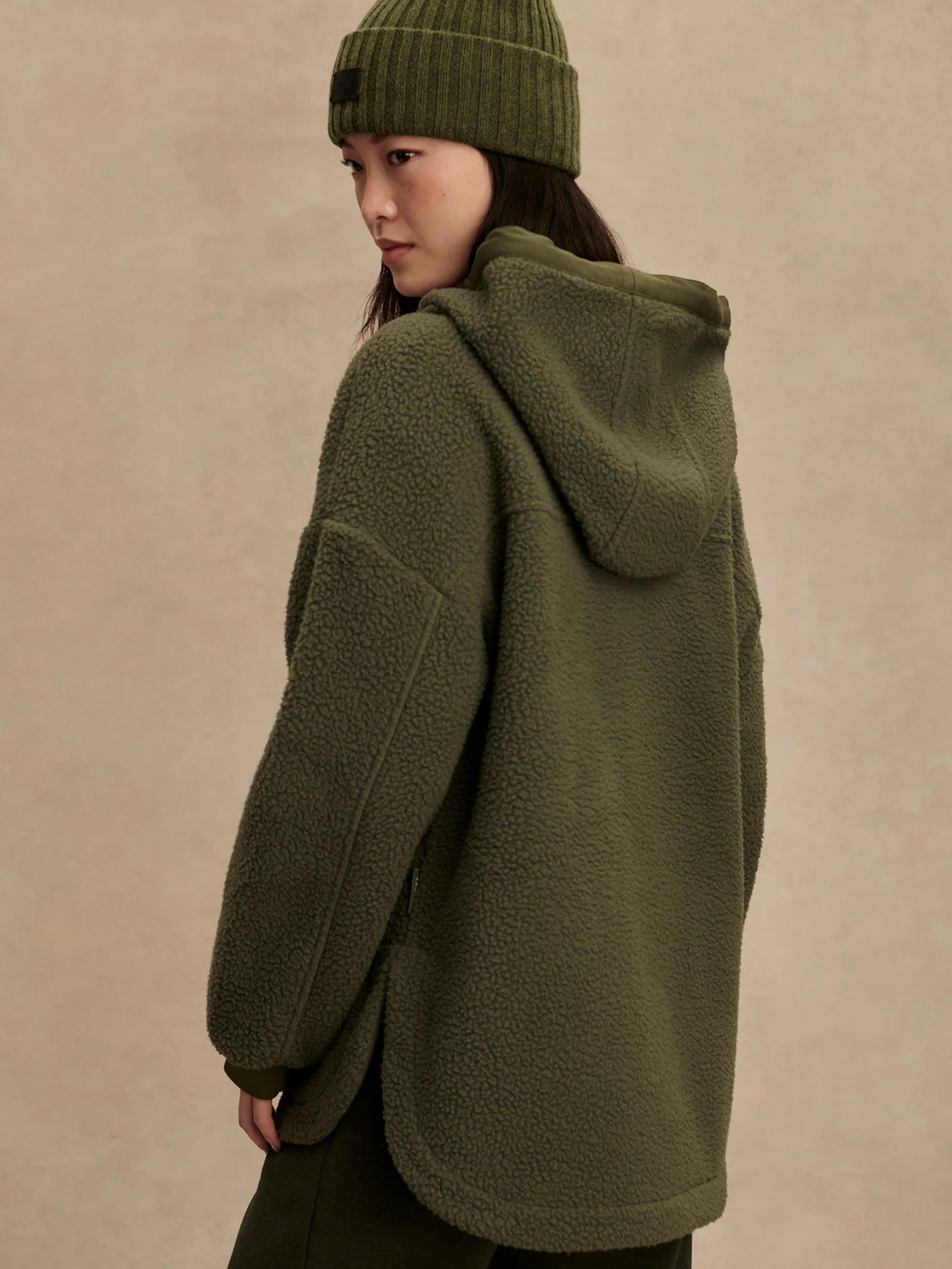 Varley Fey Relaxed Fleece, Racing Olive