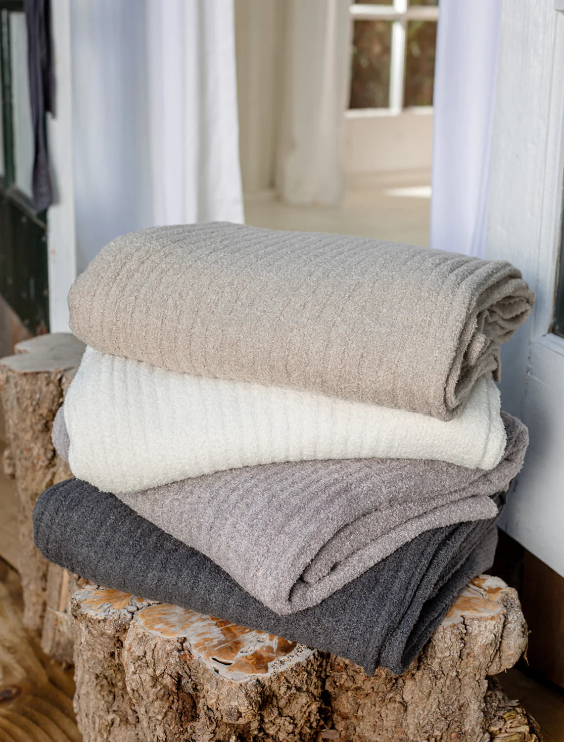 Barefoot Dreams CozyChic Lite® Ribbed Throw