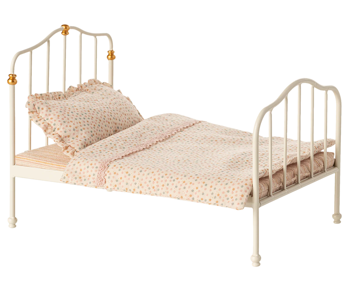 Maileg Vintage Bed, Mouse, Off White
