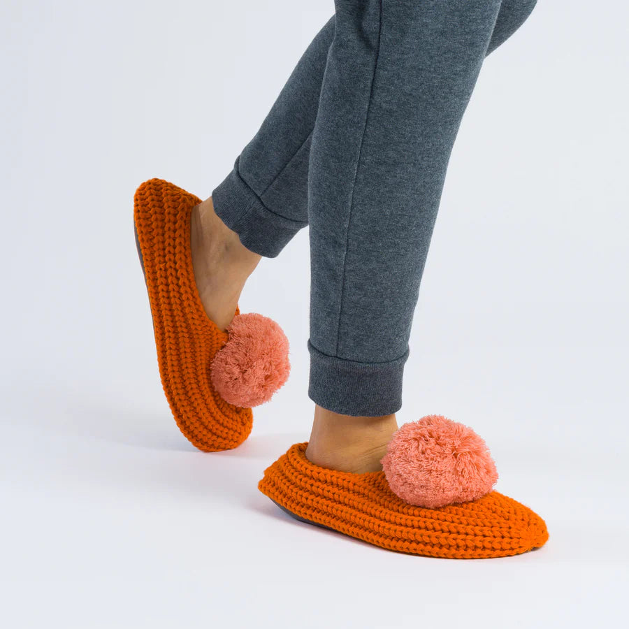 Verloop Pom Knit Slippers, Multiple Options