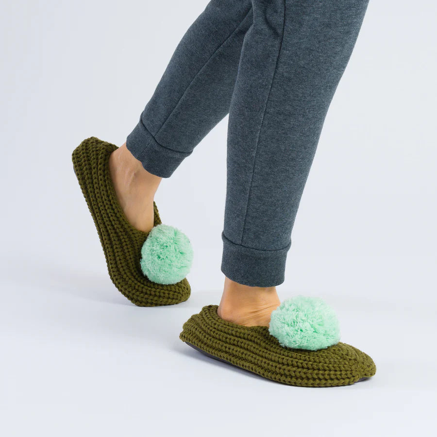 Verloop Pom Knit Slippers, Multiple Options