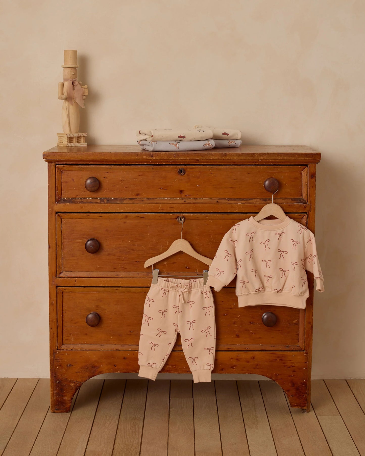 Quincy Mae Relaxed Fleece Sweatshirt + Sweatpant