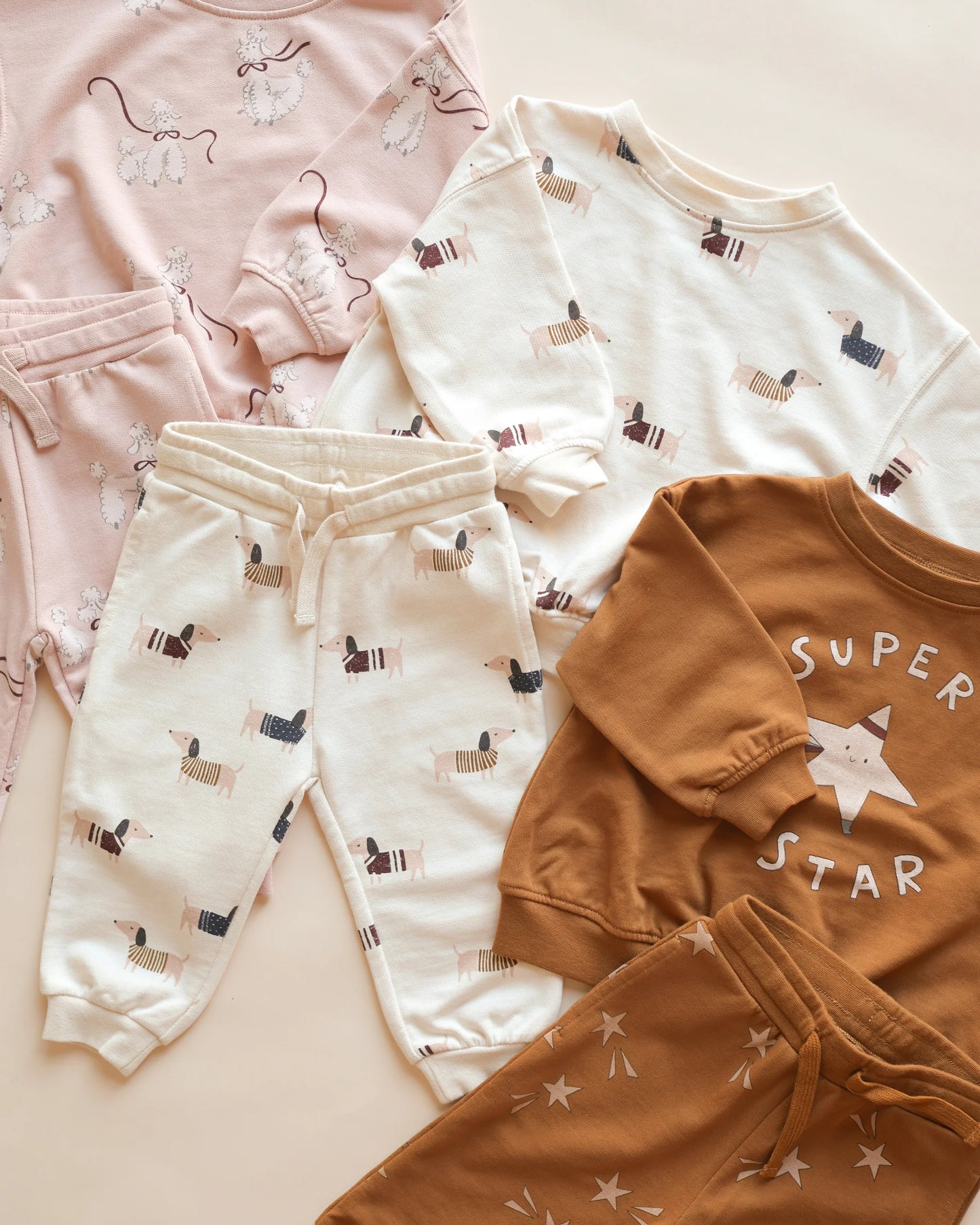 Rylee + Cru Jogger Sweatpant, Dachshund