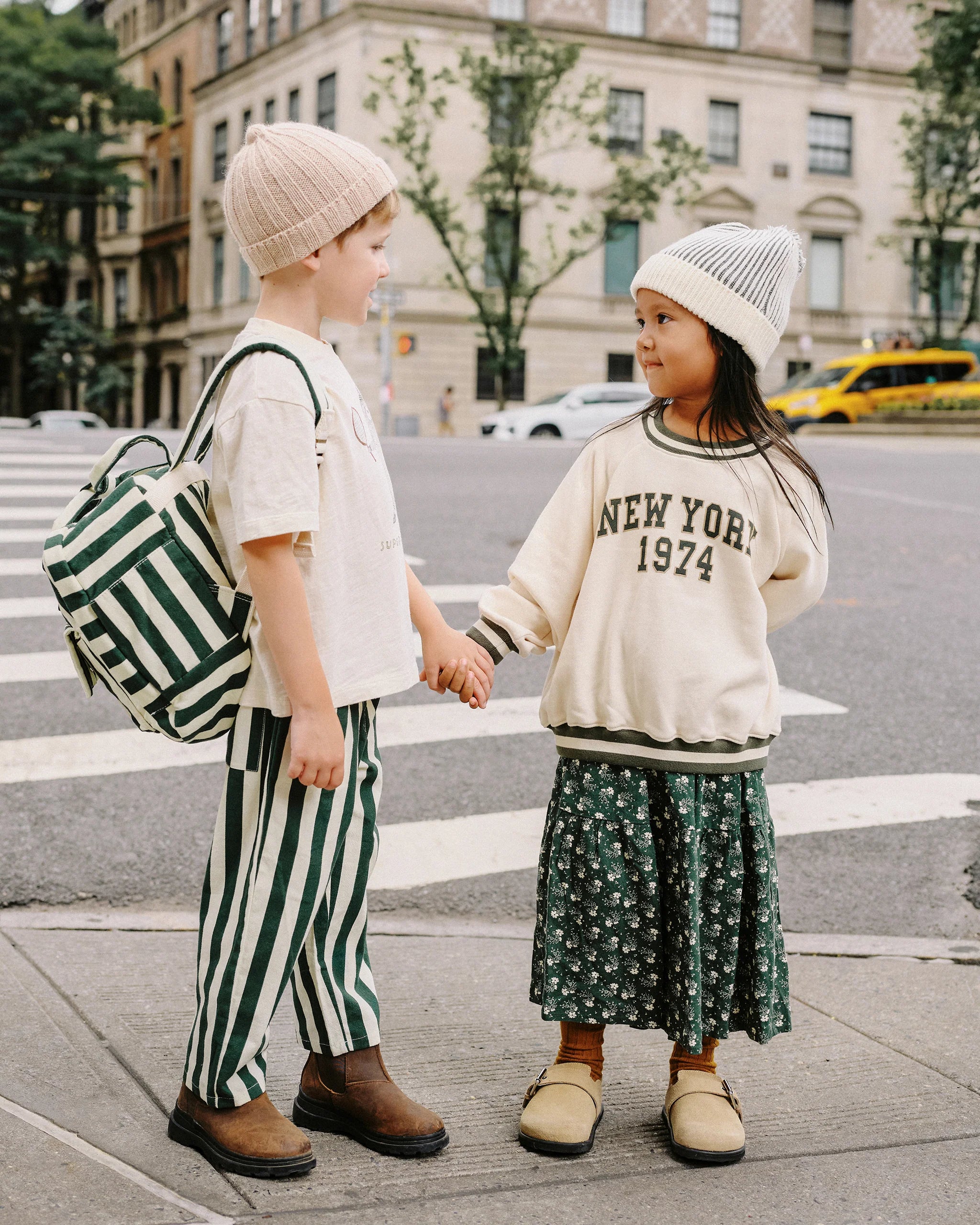 Rylee + Cru Oversized Raglan Sweatshirt, New York – The Find Rylee + Cru Oversized Raglan Sweatshirt, New York – The Find