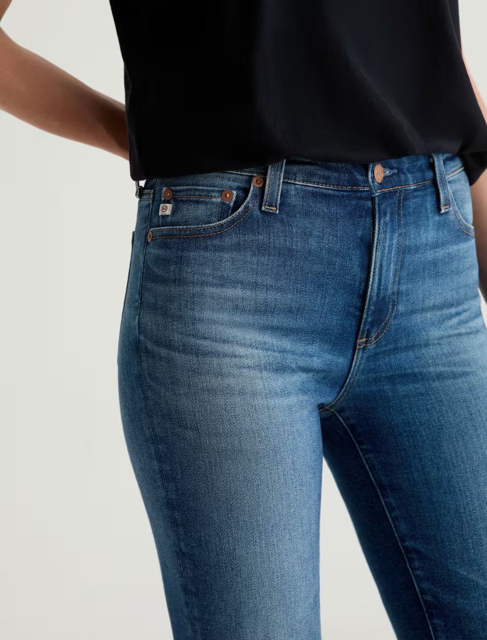 AG Mari AG-ed™ Mid-Rise Slim Straight, 12 Years Assumption