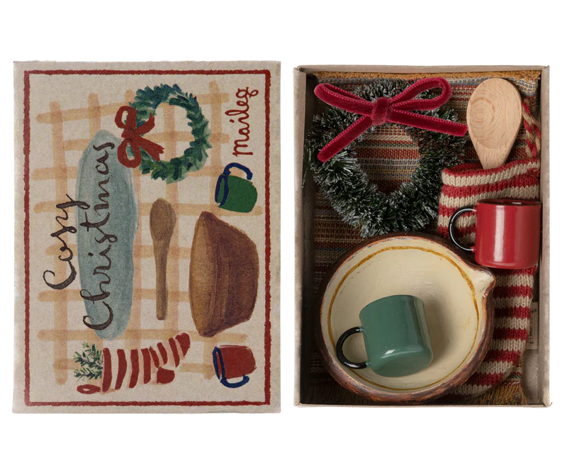 Maileg Cosy Christmas Set, Mouse