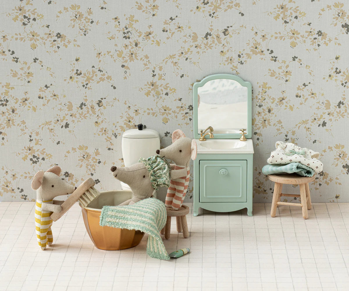 Maileg Wellness Mouse, Big Sister - Multiple Options