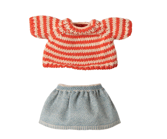 Maileg Knitted Sweater and Skirt Outfit, Big Sister Mouse