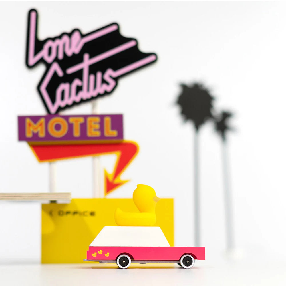 CANDYLAB Duckie Wagon