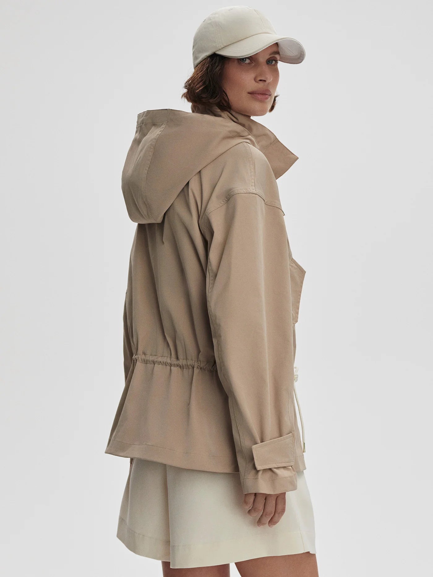 Varley Rema Short Rain Jacket, Light Taupe