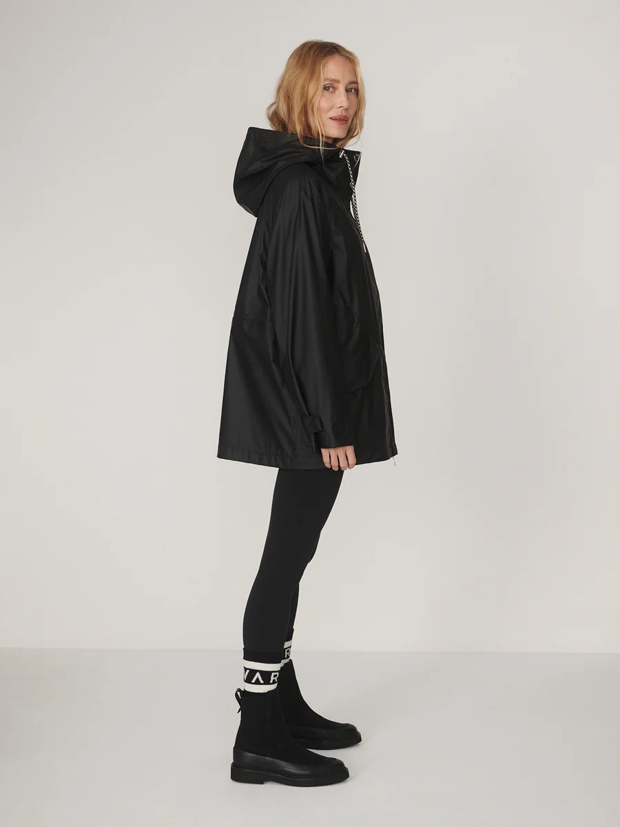 Varley Orlen Short Rain Jacket, Black