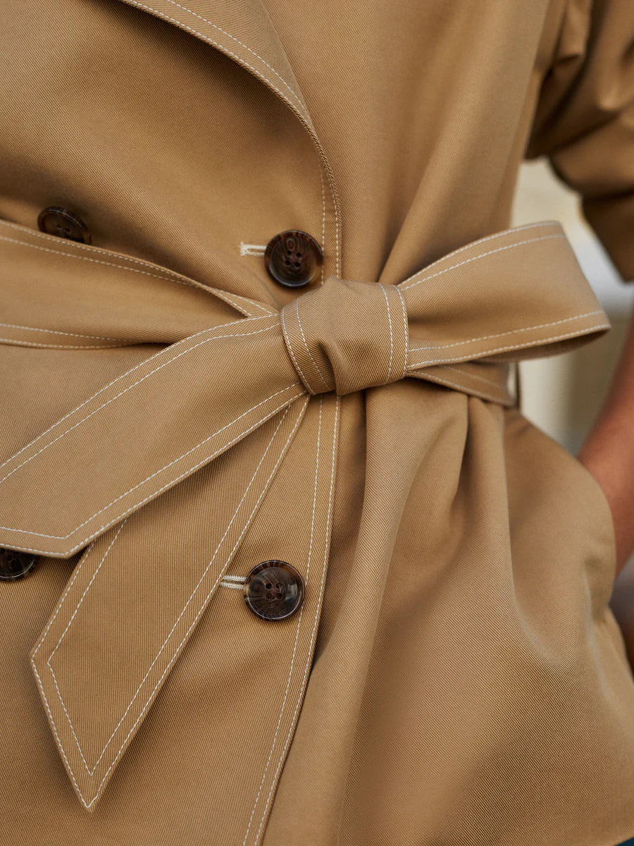 Varley Maddox Short Trench, Light Tan