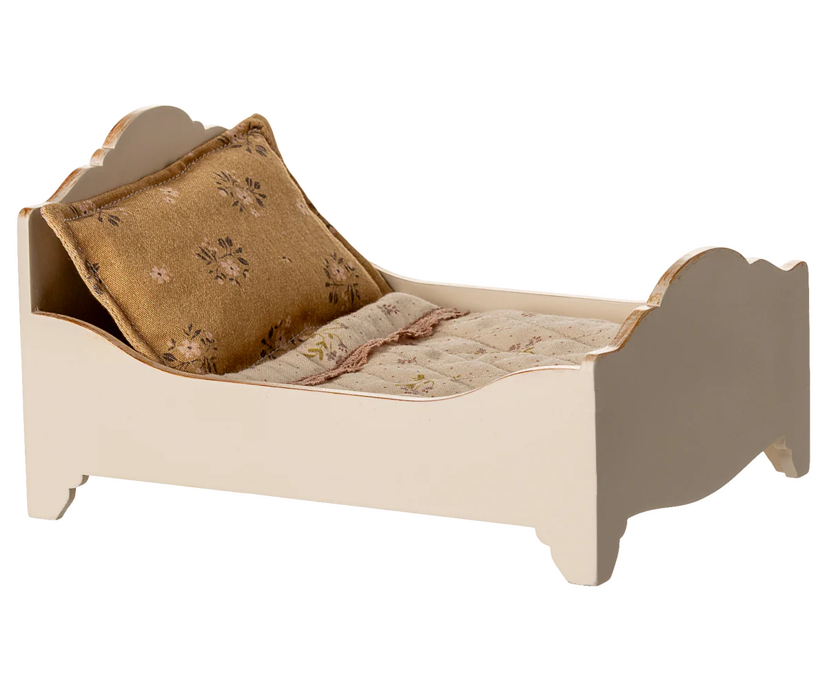 Maileg Bed, Mouse, Off White