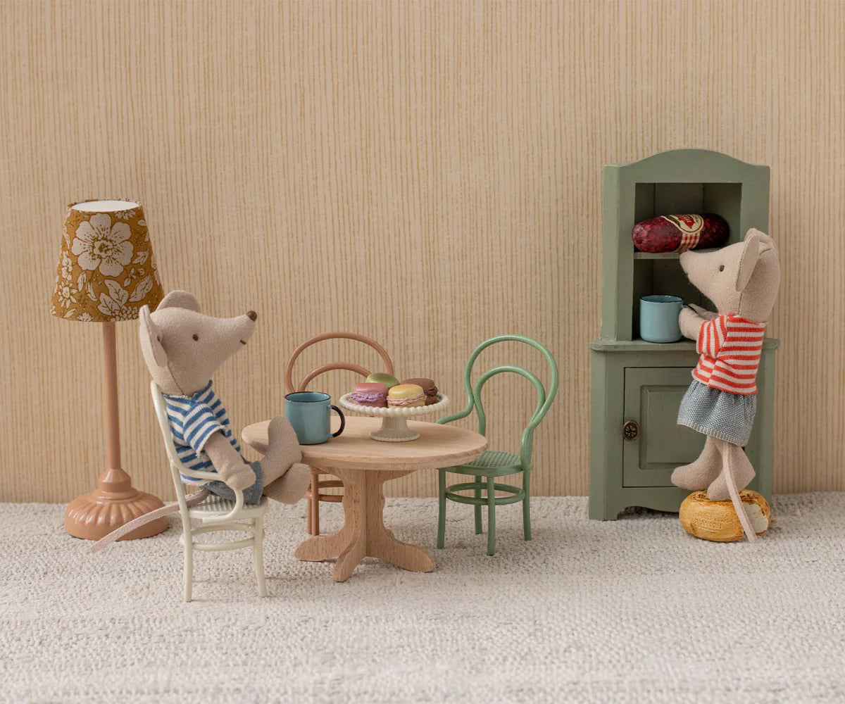 Maileg Oval Dining Table, Mouse, Nature