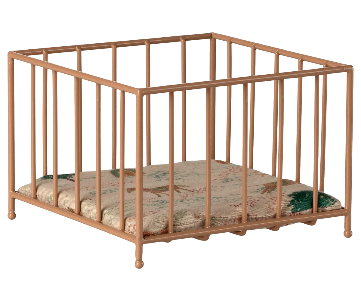 Maileg Maileg Micro Playpen, Dark Powder