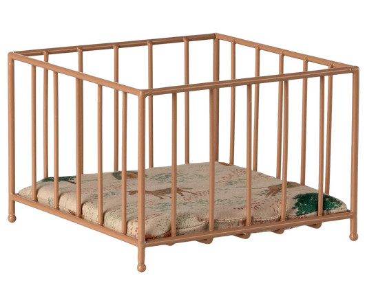 Maileg Maileg Micro Playpen, Dark Powder