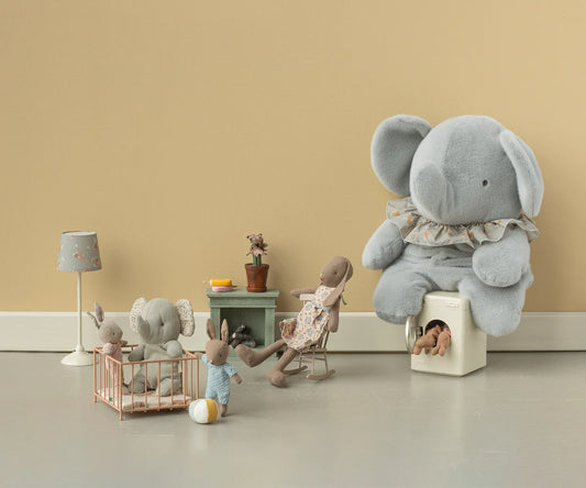 Maileg Micro Playpen, Dark Powder