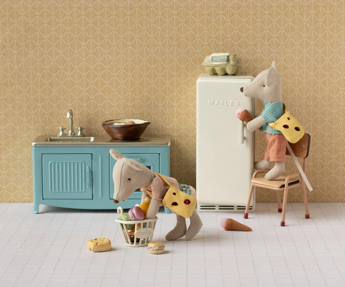 Maileg Clothes and Bag, Little Brother Mouse