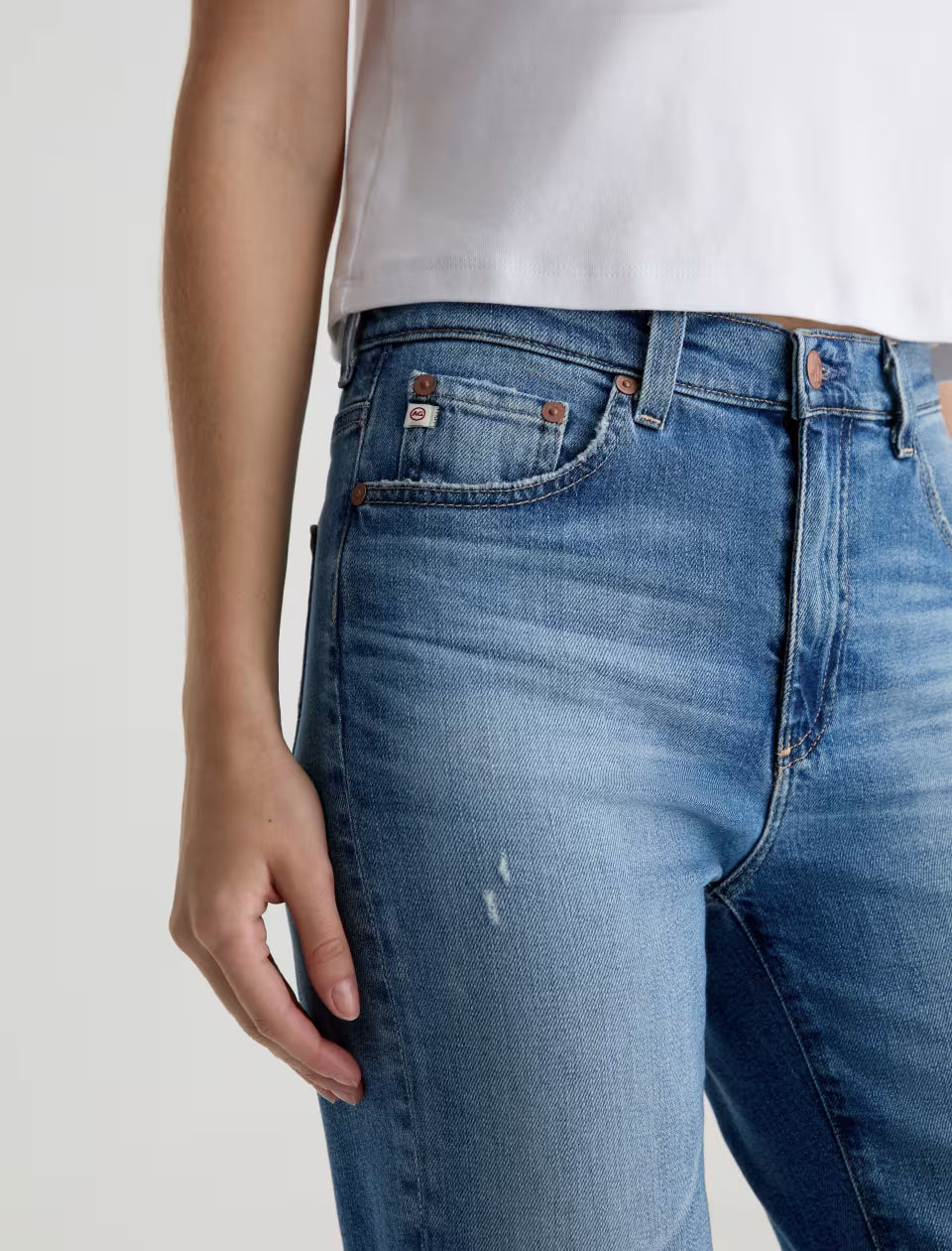 AG Brinley AG-ed™ Mid-Rise Straight, 16 Years Soaring