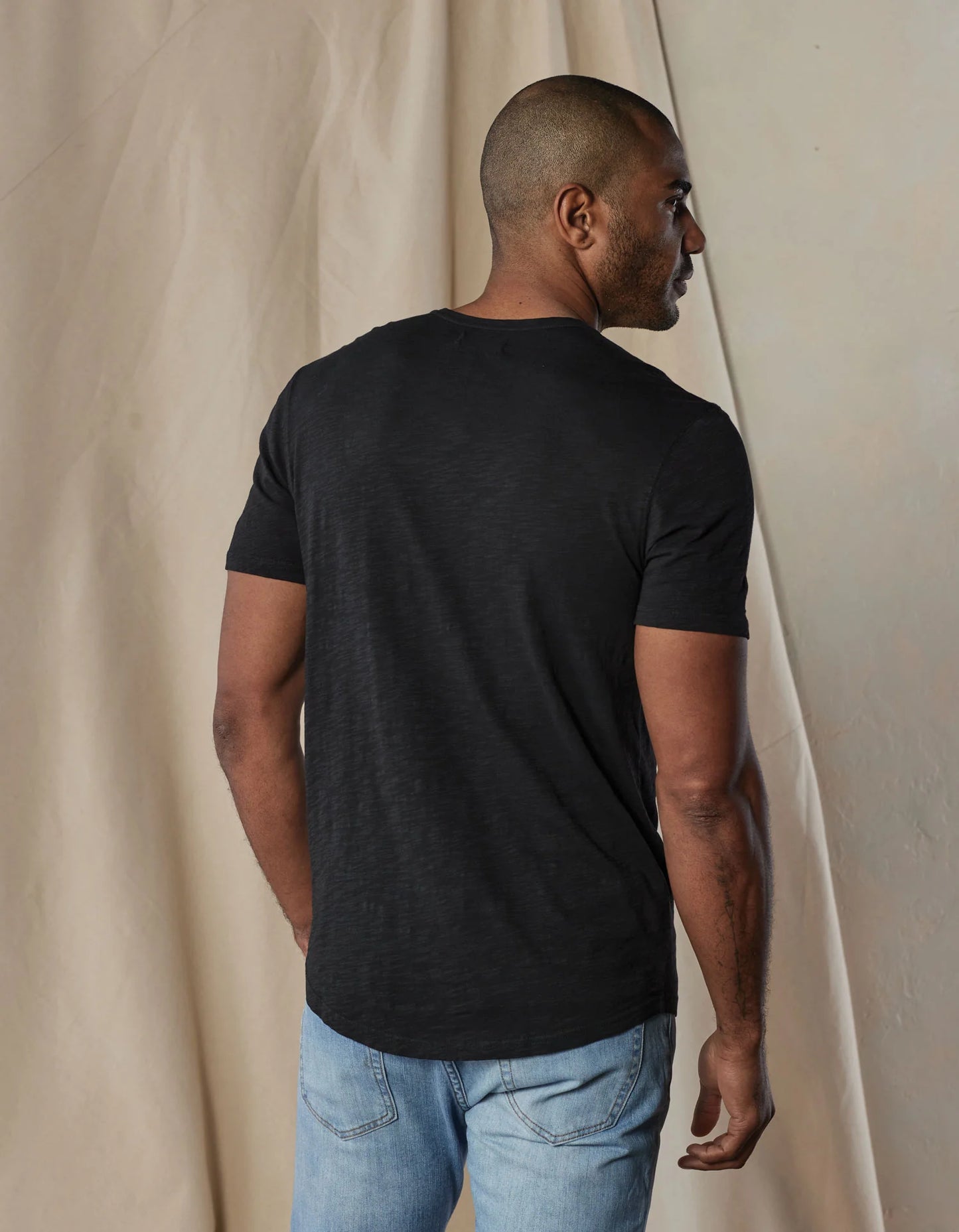 The Normal Brand Men's Legacy Jersey SS Henley, Black