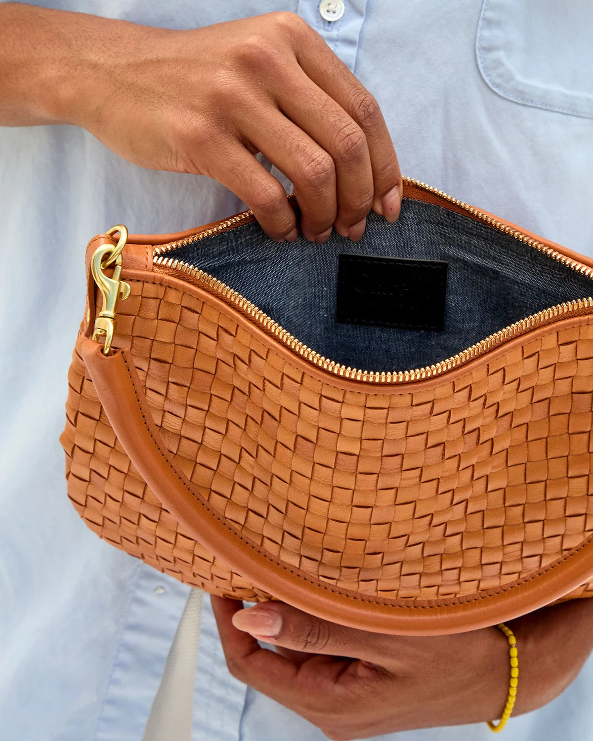 Clare V Petit Moyen, Natural Woven Checker