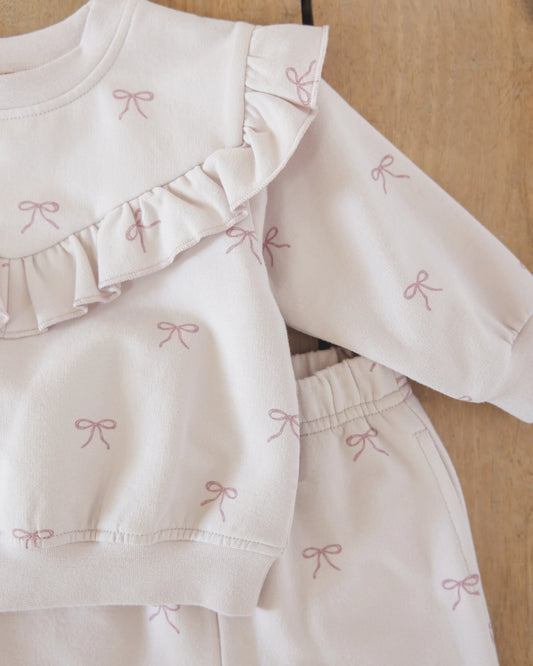 Quincy Mae Ruffle Fleece Sweatshirt + Relaxed Sweatpant, Bows