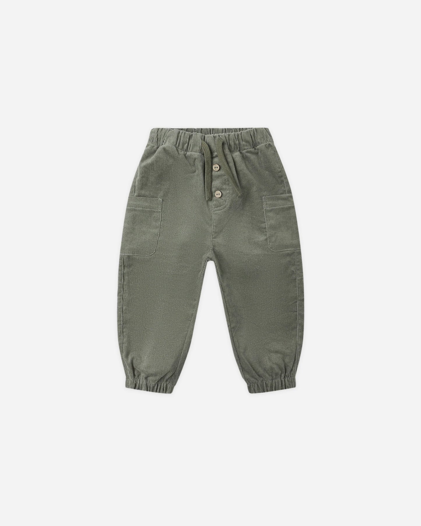 Quincy Mae Luca Pant, Forest