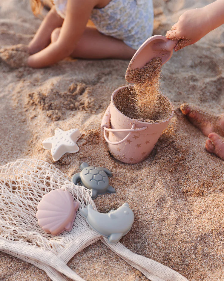 Rylee + Cru Beach Toy, Starfish